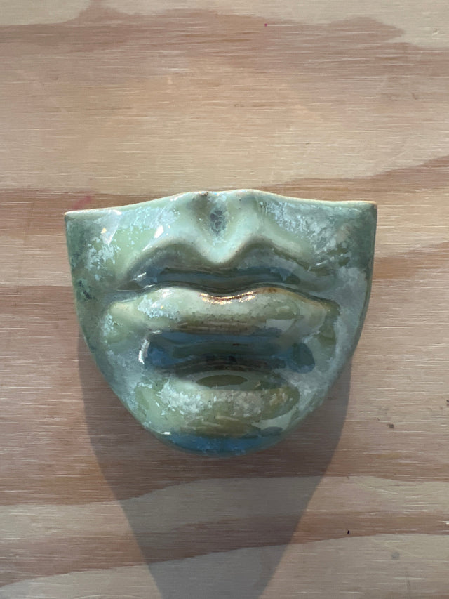 Rounded Mouth (1) 03 - Jacob Laoru