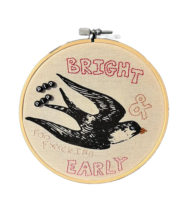 Goldfish member - vægbroderi - Mads Dinesen Studio