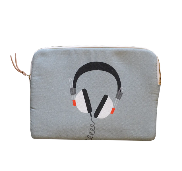 Ipad sleeve - høretelefoner - pleased to meet