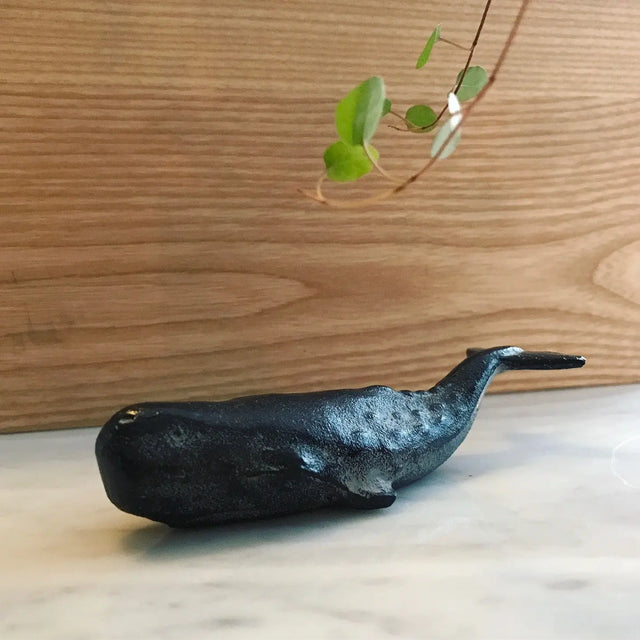 Kaskelot hval i støbejern Hakuhodo Sumitani Saburo