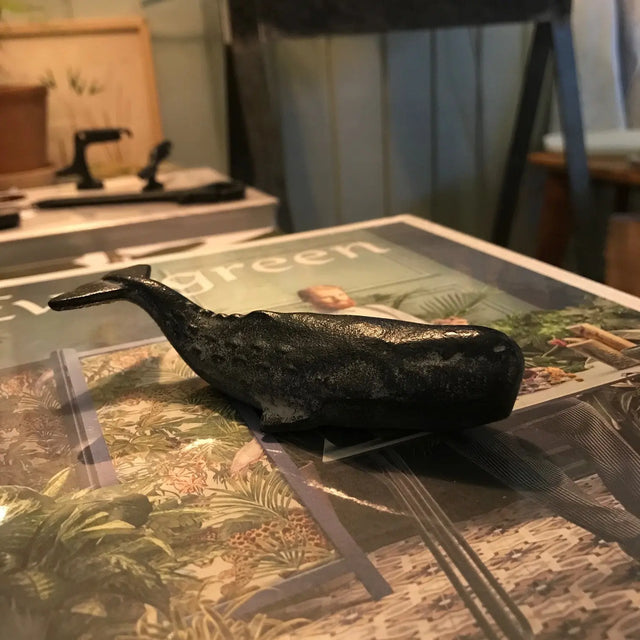 Kaskelot hval i støbejern Hakuhodo Sumitani Saburo