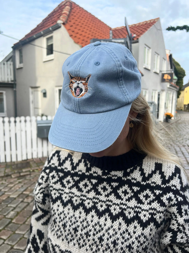 Kasket med broderet kat- lys blå