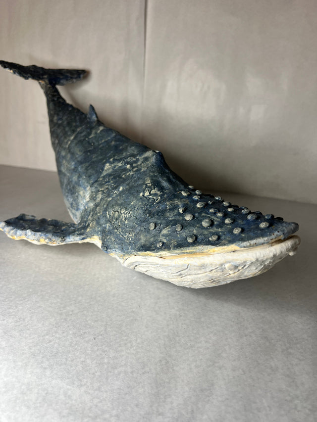 Keramik pukkelhval 01 - Ponyklubben