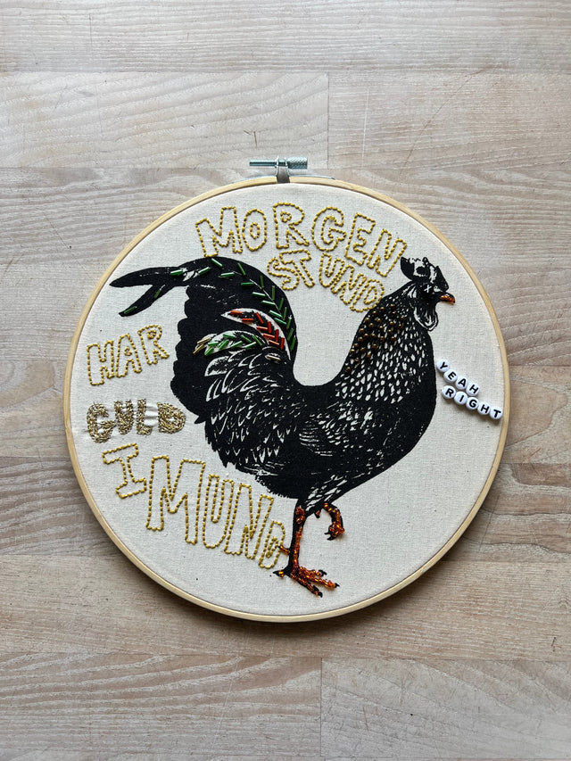 Morgenstund har guld i mund - vægbroderi - Ponyklubben