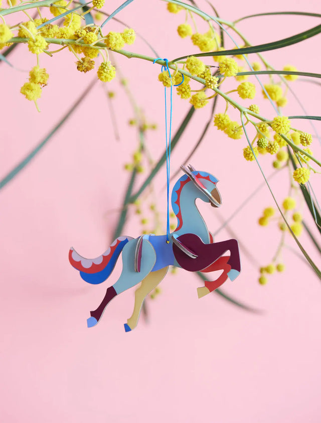 Ornament - Pegasus (genbrugspap) - Studio Roof