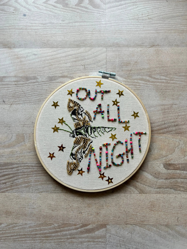 Out all night - vægbroderi - Mads Dinesen Studio