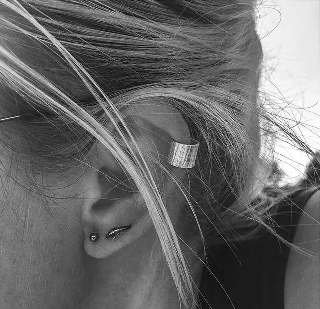 Rattle øre manchet Thorning Astrup