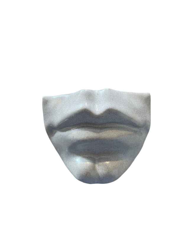 Rounded Mouth (2) 01 - Jacob Laoru