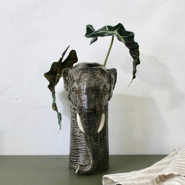 Elefant vase Quail