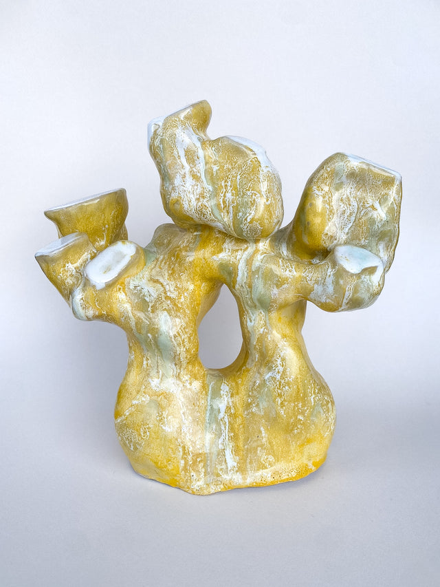 Gul skulptur i keramik - Vibeke Wang