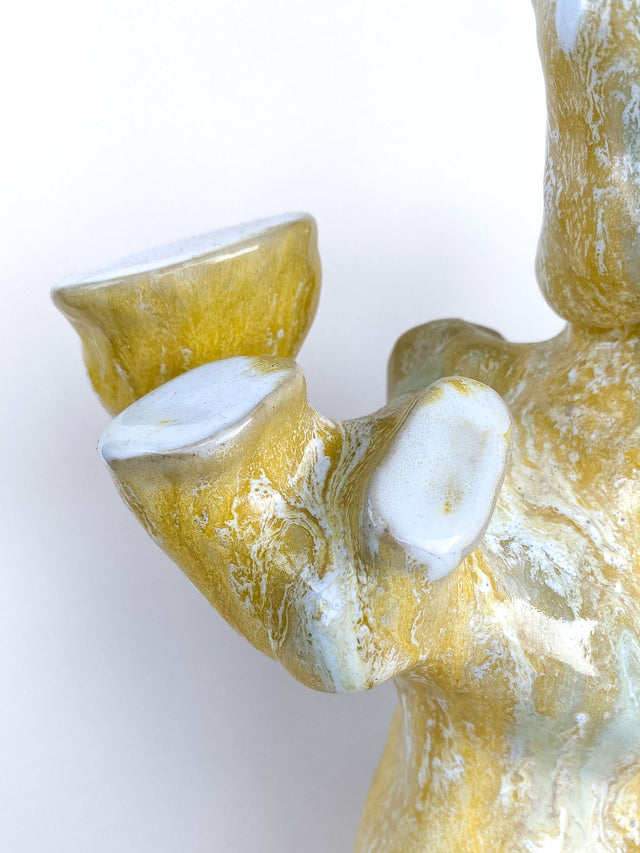 Gul skulptur i keramik - Vibeke Wang