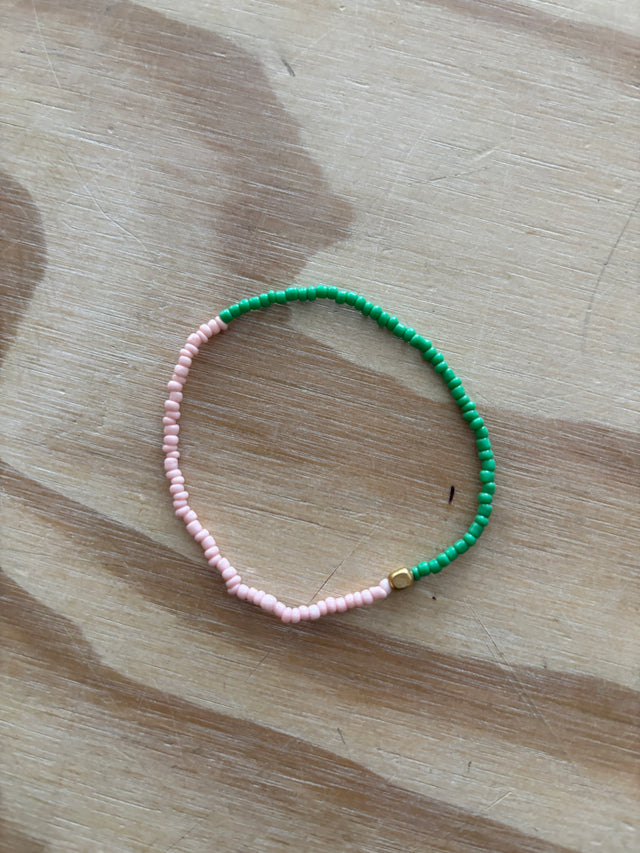 Glasperle armbånd fra Annavii