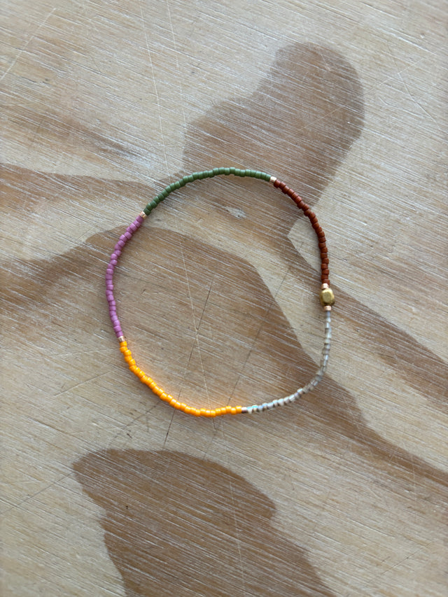 Glasperle armbånd fra Annavii