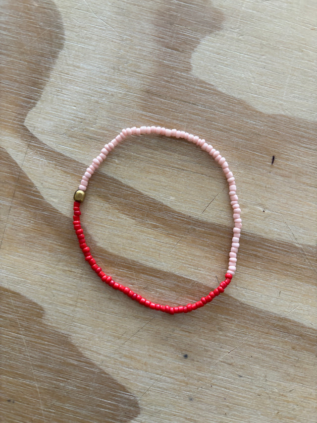 Glasperle armbånd fra Annavii