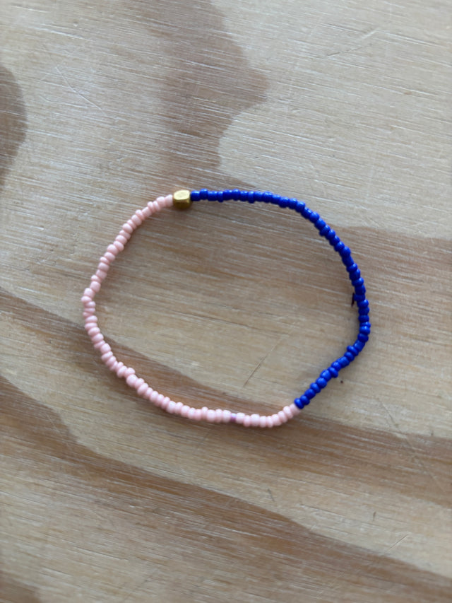 Glasperle armbånd fra Annavii