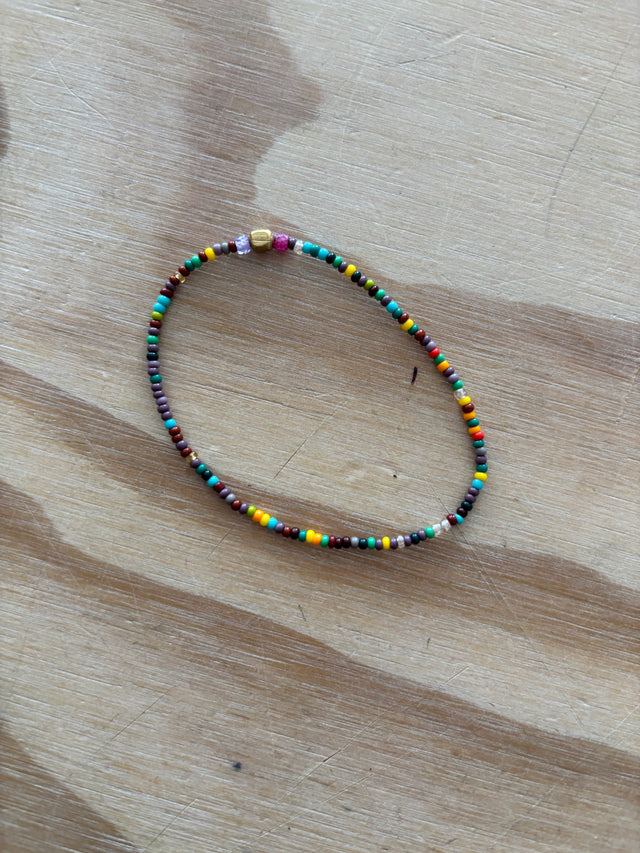 Glasperle armbånd fra Annavii