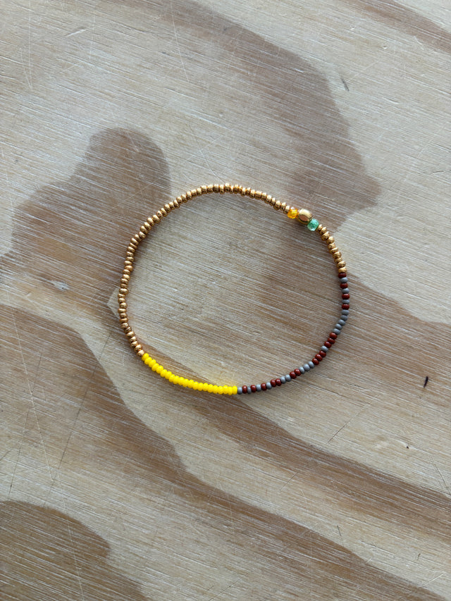 Glasperle armbånd fra Annavii