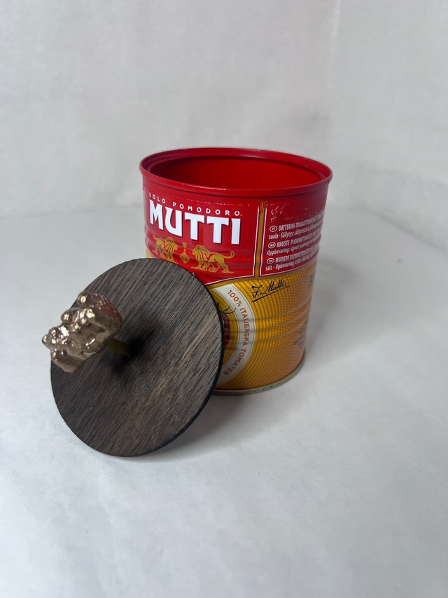 Pyntedåse i upcycled metal (Mutti Polpa) - håndlavet af Harritsø