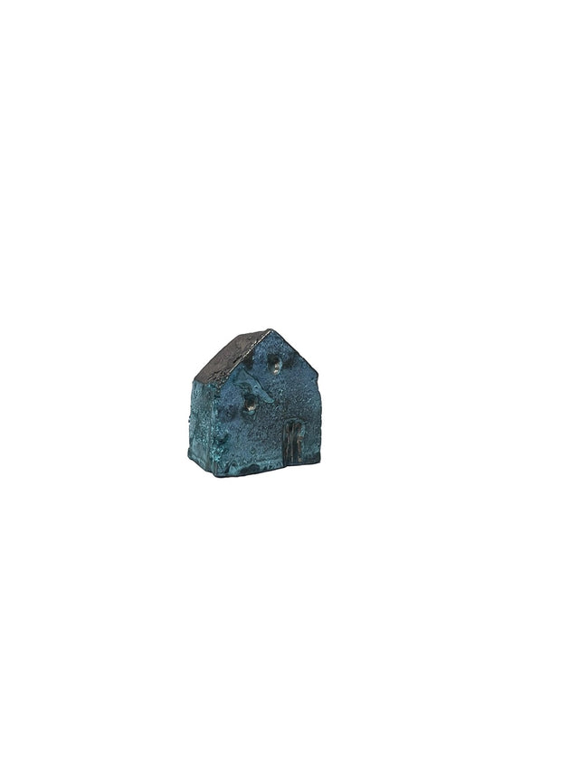 Hus #11 - bronze skulptur med blågrøn patina og klassisk husform - håndlavet af Harritsø