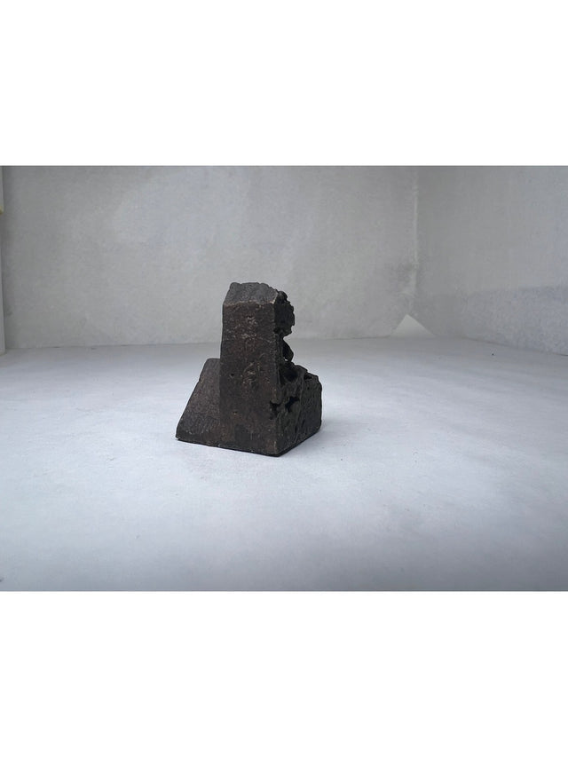 Hus #6 - lille bronze skulptur - håndlavet af Harritsø