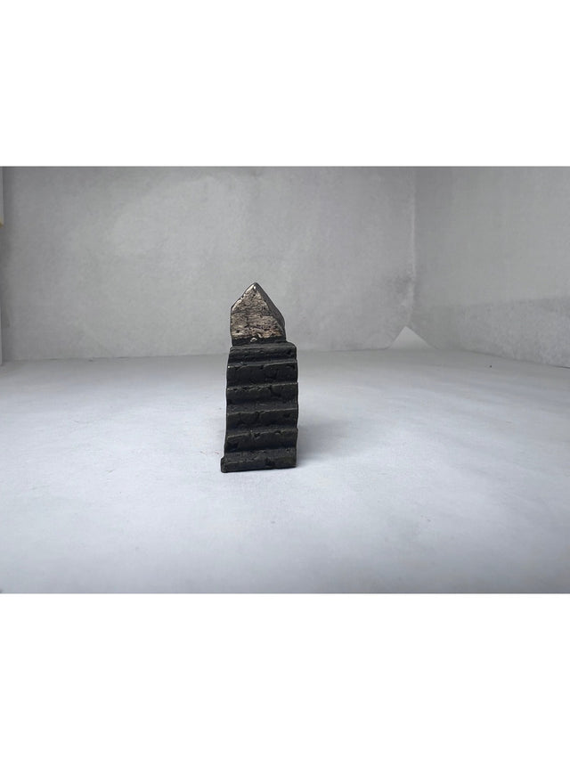Hus #3 - lille bronze skulptur - håndlavet af Harritsø