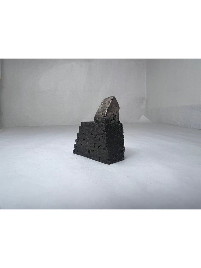 Hus #3 - lille bronze skulptur - håndlavet af Harritsø
