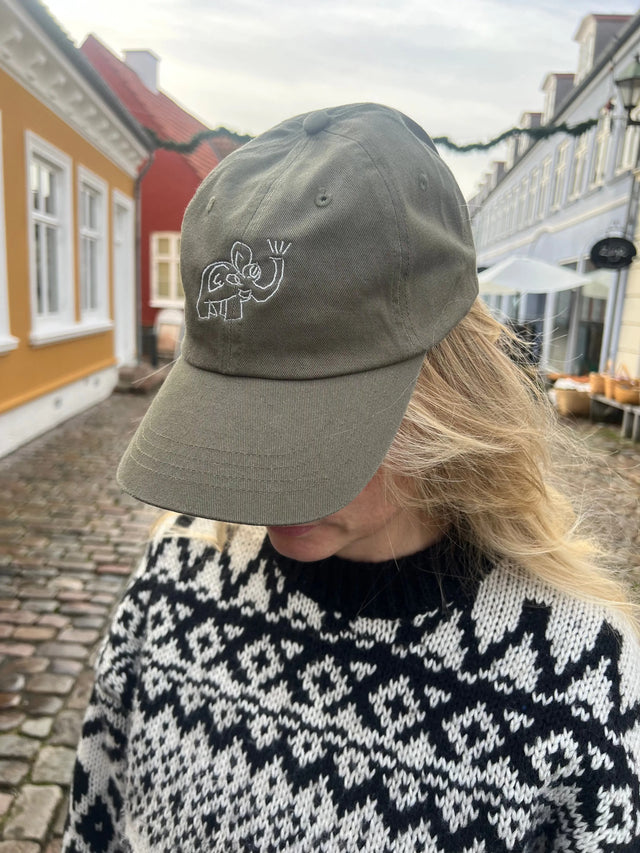Kasket med broderet elefant - grøn - Rustfelt