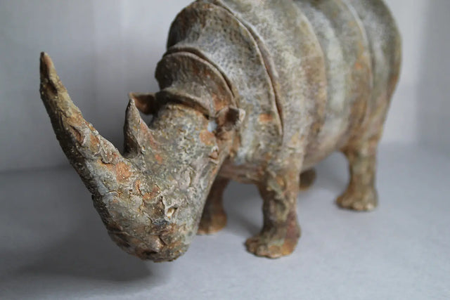 Keramik næsehorn 02