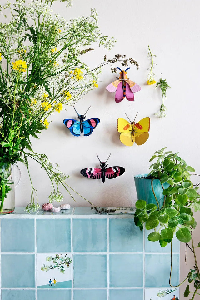 Vægdekoration - pink bi