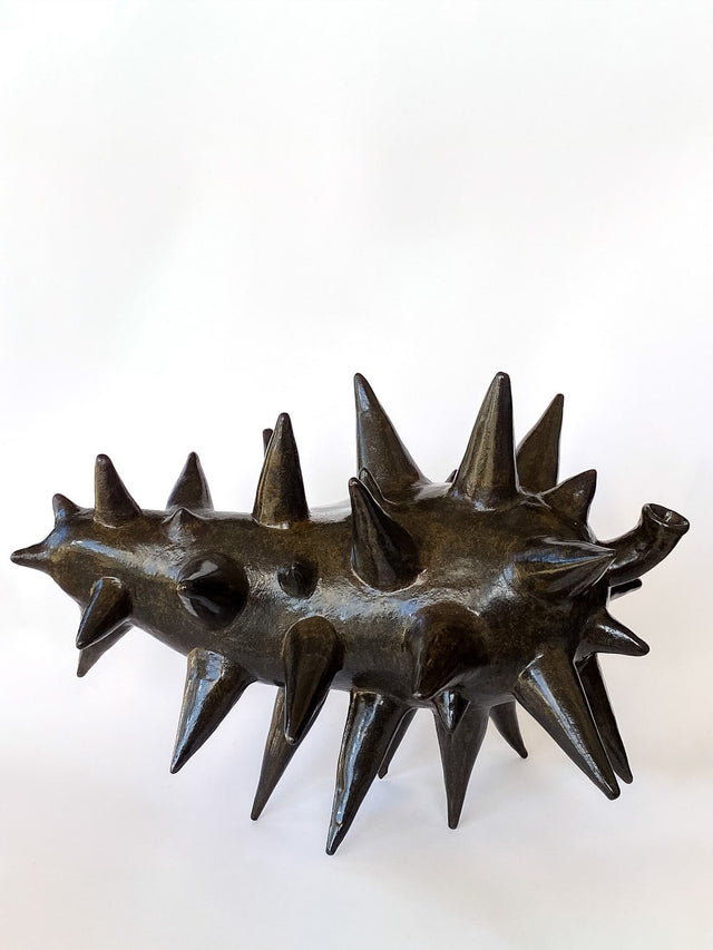 Vibeke Wang frøkapsel skulptur i keramik - håndlavet keramik